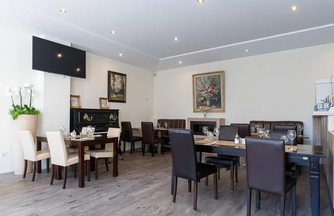 Hotel Mettlacher Hof-1